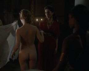 Capucine Delaby nude – Odysseus s01e10-12 (2013)