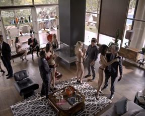 Joyce Almeida nude, Aline Samy nude – O Negocio s02e10 (2014)