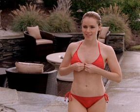 Amanda Schull sexy – One Tree Hill s07e08 (2009)