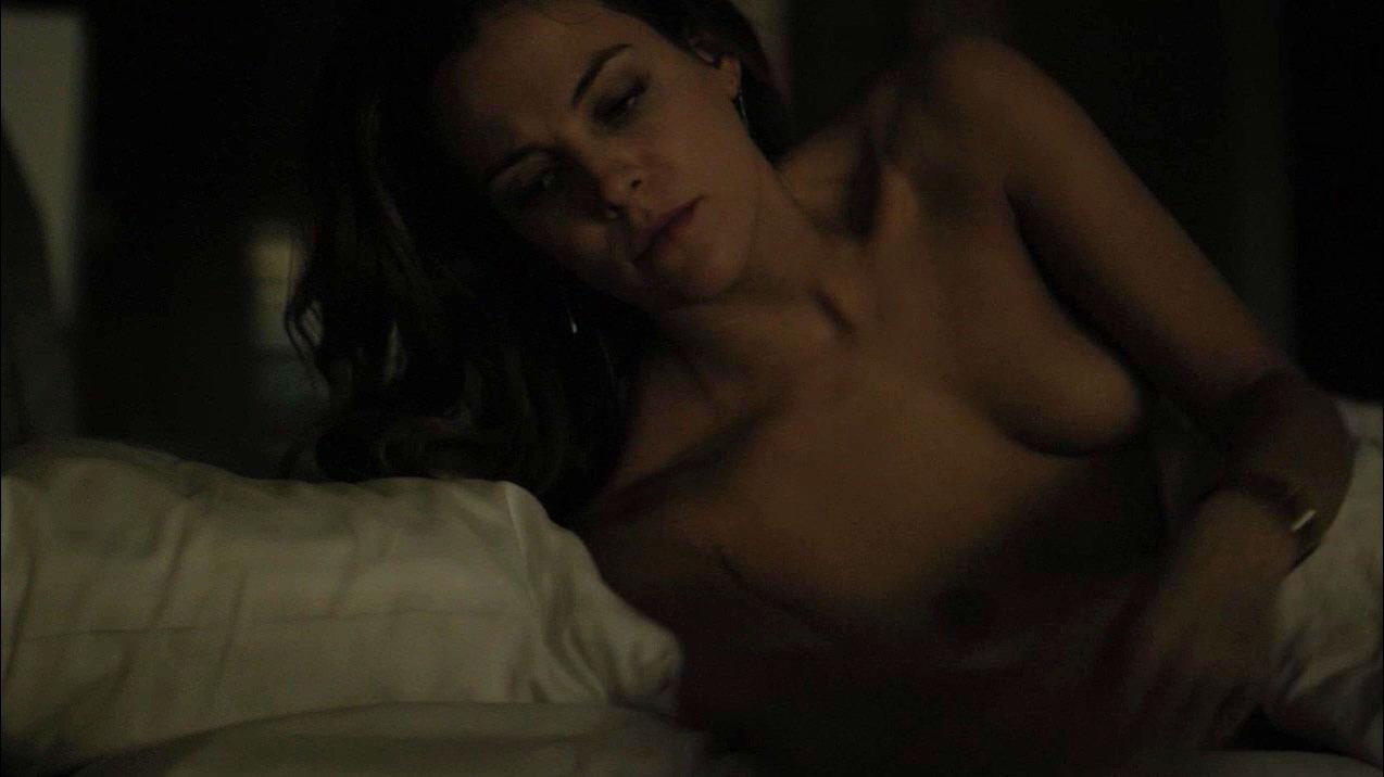 Riley keough nude video