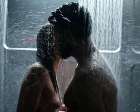 Callie Hernandez nude – Alien: Covenant (2017)