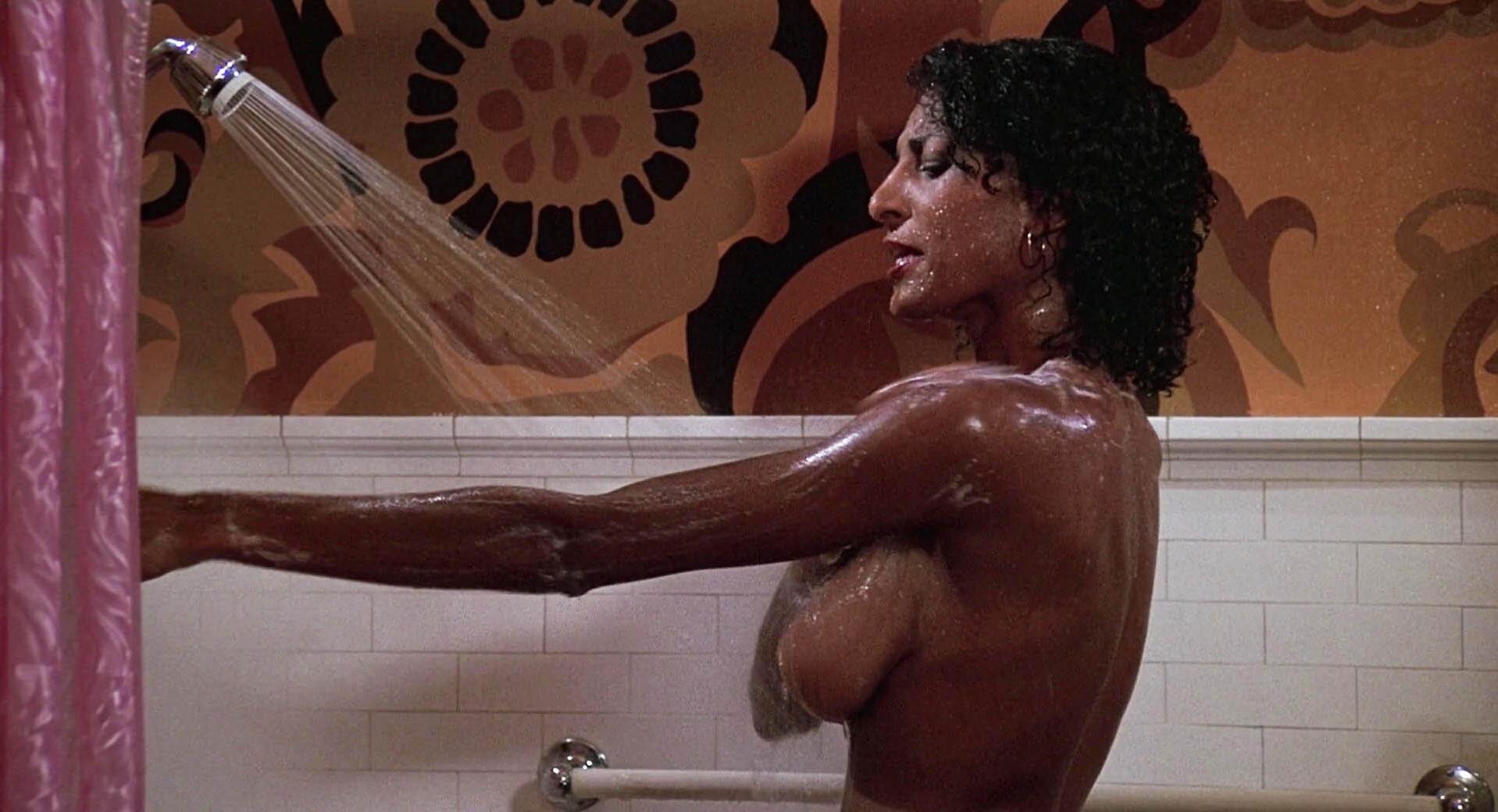 Pam Grier Nude Pics