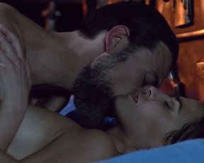 Melia Kreiling nude – Tyrant s03e05 (2016)