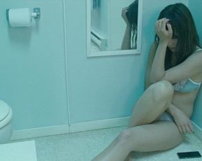 Olivia Wilde nude – Deadfall (2012)