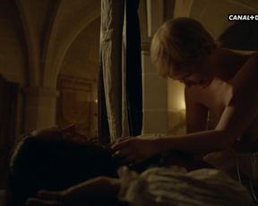 Hannah Arterton nude – Versailles s02e07 (2017)