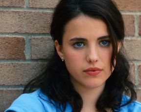 Margaret Qualley sexy – The Leftovers s01e01 (2014)