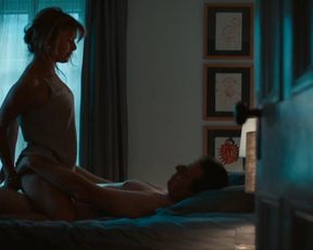 Isabel Richer sexy, Ayana O’Shun sexy – Les 3 p’tits cochons 2 (2016)