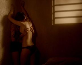 Leeanna Walsman nude – Wentworth s01e05 (2013)