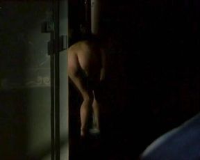 Valerie Allain nude – Alouette je te plumerai (1988)