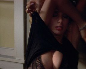 Alexandra Paul nude, Rosanna Arquette sexy – 8 Million Ways to Die (1986)