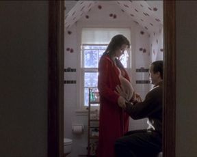 Bridget Fonda nude – A Simple Plan (1998)