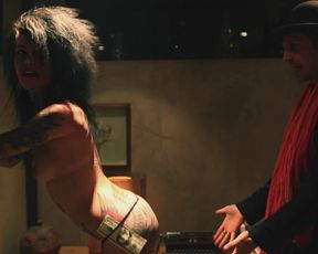 Malice McMunn nude, Robin Sydney nude – American Muscle (2014)