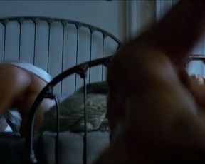 Jamie Lee Curtis nude – Blue Steel (1989)