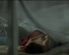 Francesca Neri nude, Andie MacDowel nude – Ginostra (2002)