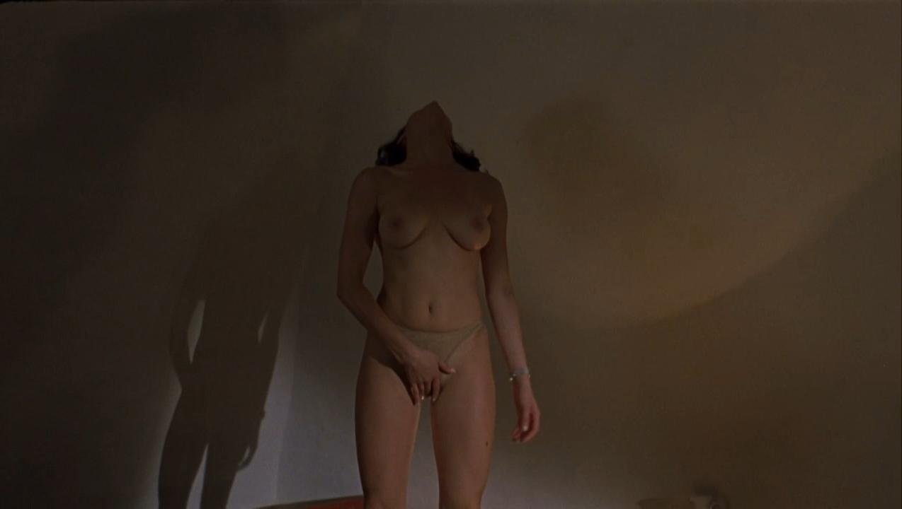 Luisa Ranieri nude, Regina Nemmi nude – Eros (2004)