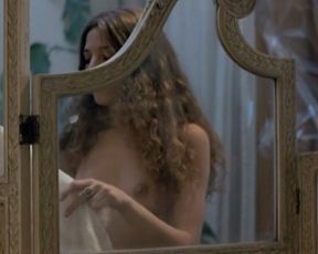 Despina Tomazani nude, Dora Masklavanou nude, Lenia Polycrati nude – Glykia symmoria (1983)