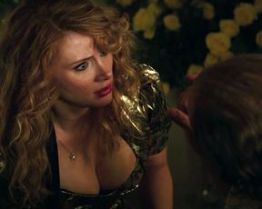 Bryce Dallas Howard sexy – Gold (2016)