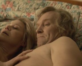 Trine Dyrholm nude, Julie Agnete Vang nude, Helene Reingaard Neumann nude – Kollektivet (2016)