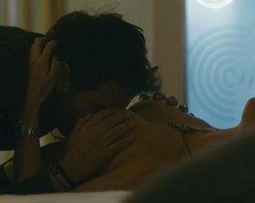 Nataly Umana nude, Giovanna Aguilar nude – Decadencia (2015)