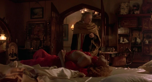 Nude bram stokers dracula Dracula: Pages
