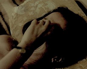 Emily Watson nude – Breaking the Waves (1996)