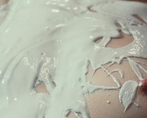 Angelique Cavallari nude – Anni felici (2013)