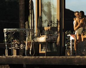 Camilla Belle sexy – Adrift (2009)