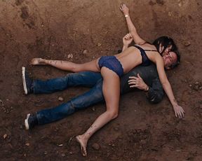 Jessica Alba sexy – Little Fockers (2010)