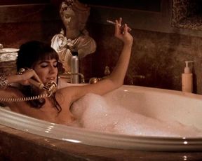 Sienna Miller nude – Factory Girl (2006)