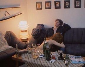 Michaela Srbova nude – Bony a klid (1987)