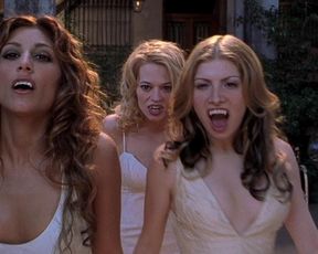 Jeri Ryan sexy, Vitamin C nude, Jennifer Esposito sexy, Colleen Ann Fitzpatrick nude – Dracula 2000 (2000)