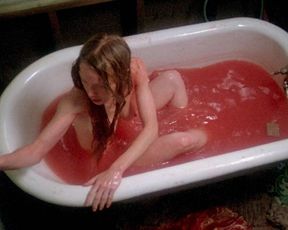 Sissy Spacek nude, Nancy Allen nude, Amy Irving nude, Cindy Daly nude – Carrie (1976)