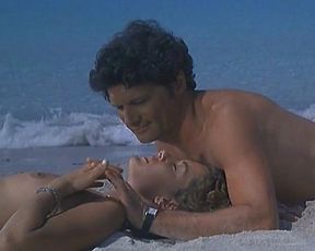 Monica Guerritore nude – Eutanasia di un amore (1980)