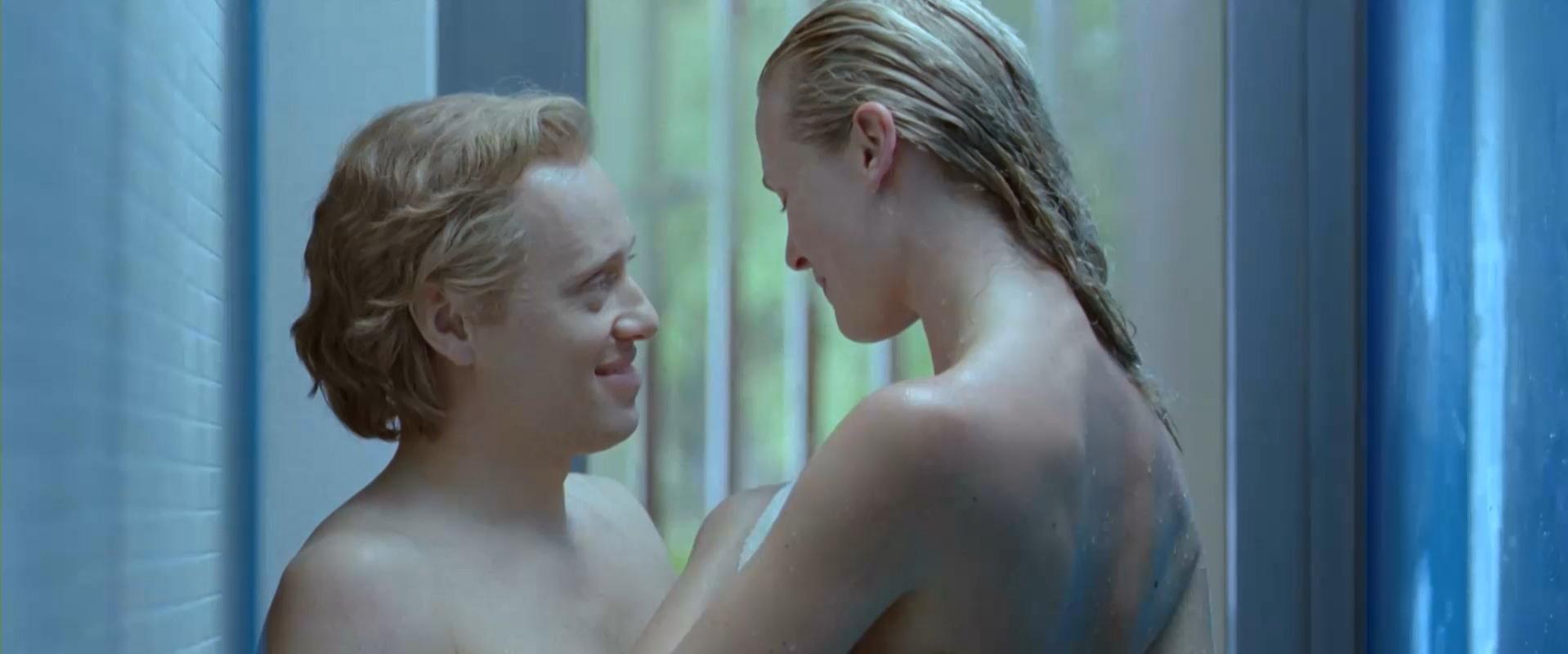 Synnove macody lund nude