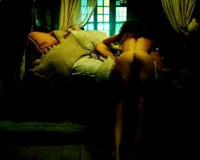 Anastasiia Kirilik nude – Die Vermessung der Welt (2012)