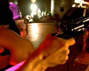 Laura Mana nude – Dobermann (1997)