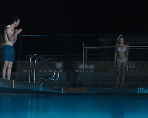 Maggie Grace sexy – Flying Lessons (2010)