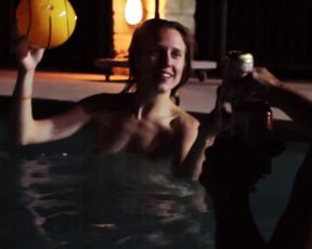 Josephine Decker nude, Jennymarie Jemison nude – Loves Her Gun (2014)