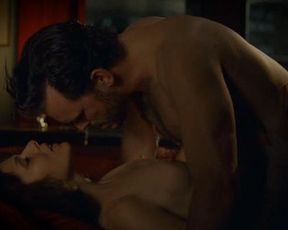 Marisa Tomei nude, Lili Taylor sexy – Factotum (2005)