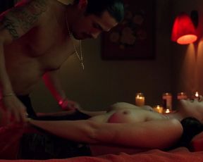 Anne Hathaway nude – Havoc (2005)