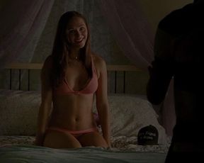 Zara Taylor nude – Hollow Man 2 (2006)