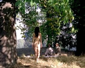 Willeke van Ammelrooy nude – Louisa een woord van liefde (1972)