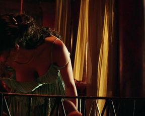 Irina Shayk nude, Karolina Szymczak sexy – Hercules (2014)