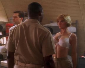 Valeria Golino sexy, Kristy Swanson sexy – Hot Shots (1991)
