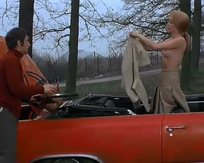 Catherine Deneuve nude – La sirene du Mississipi (1969)