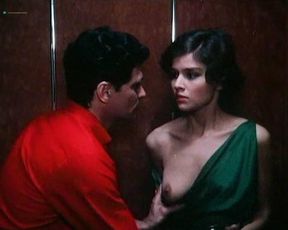 Blanca Marsillach nude, Cristina Marsillach nude, Laura Antonelli sexy – La gabbia (1985)