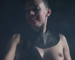 Darya Barabanova nude – F5 (2012)