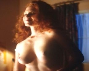 Raelee Hill nude – Hotel de Love (1996)