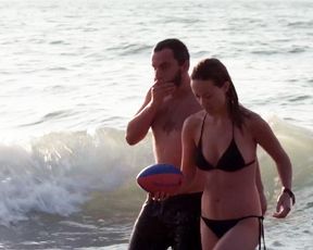 Olivia Wilde nude – Drinking Buddies (2013)