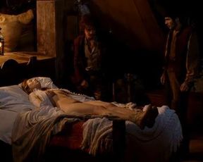 Isild Le Besco nude – Au fond des bois (2010)